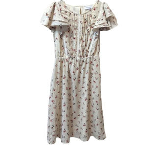 PIPER & Scoot Pleated Bodice Flutter Sleeves Floral Print on Cream Dress (M)